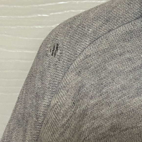 Vintage Walt Disney World High End Gray Men’s XL Mickey Mouse 13 Hoodie - Picture 6 of 6